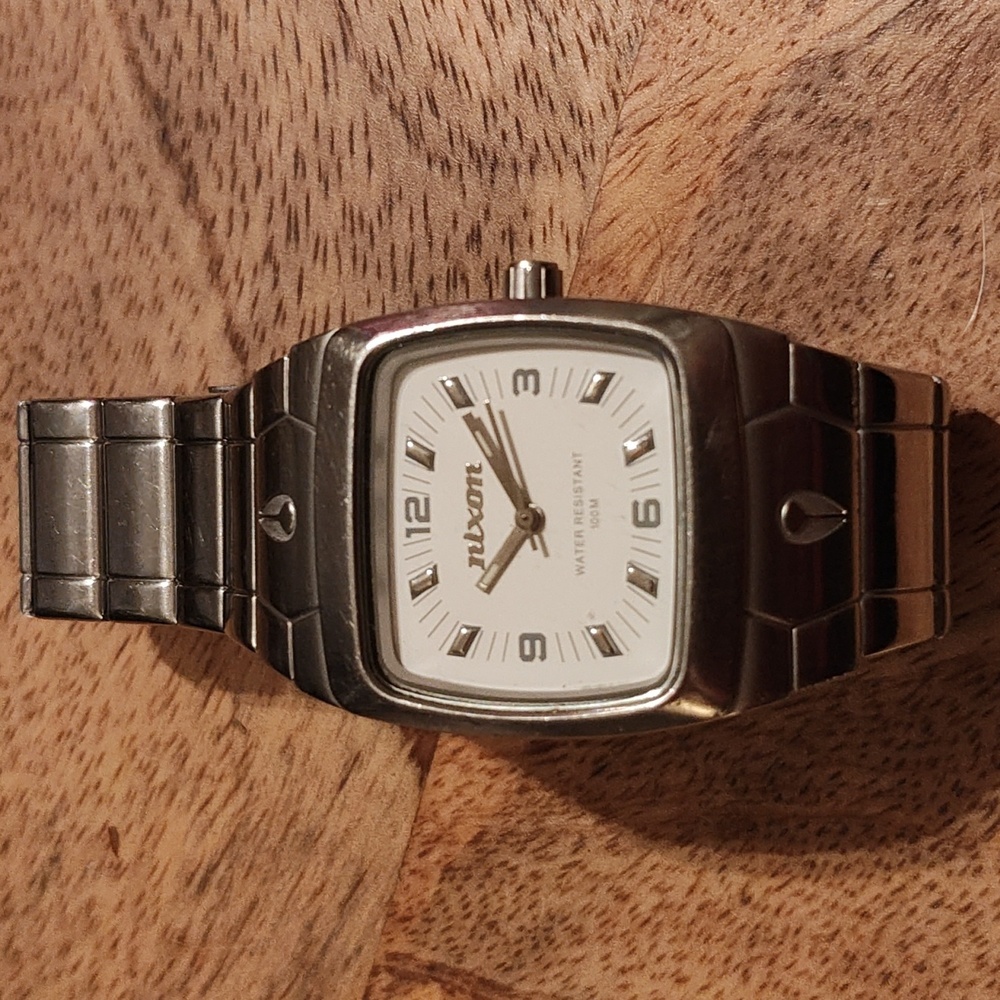 NIXON The Manual